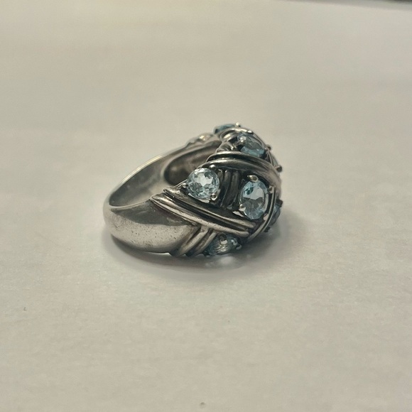 Elegant Sterling Silver and Blue Gemstone Ring - Picture 7 of 8